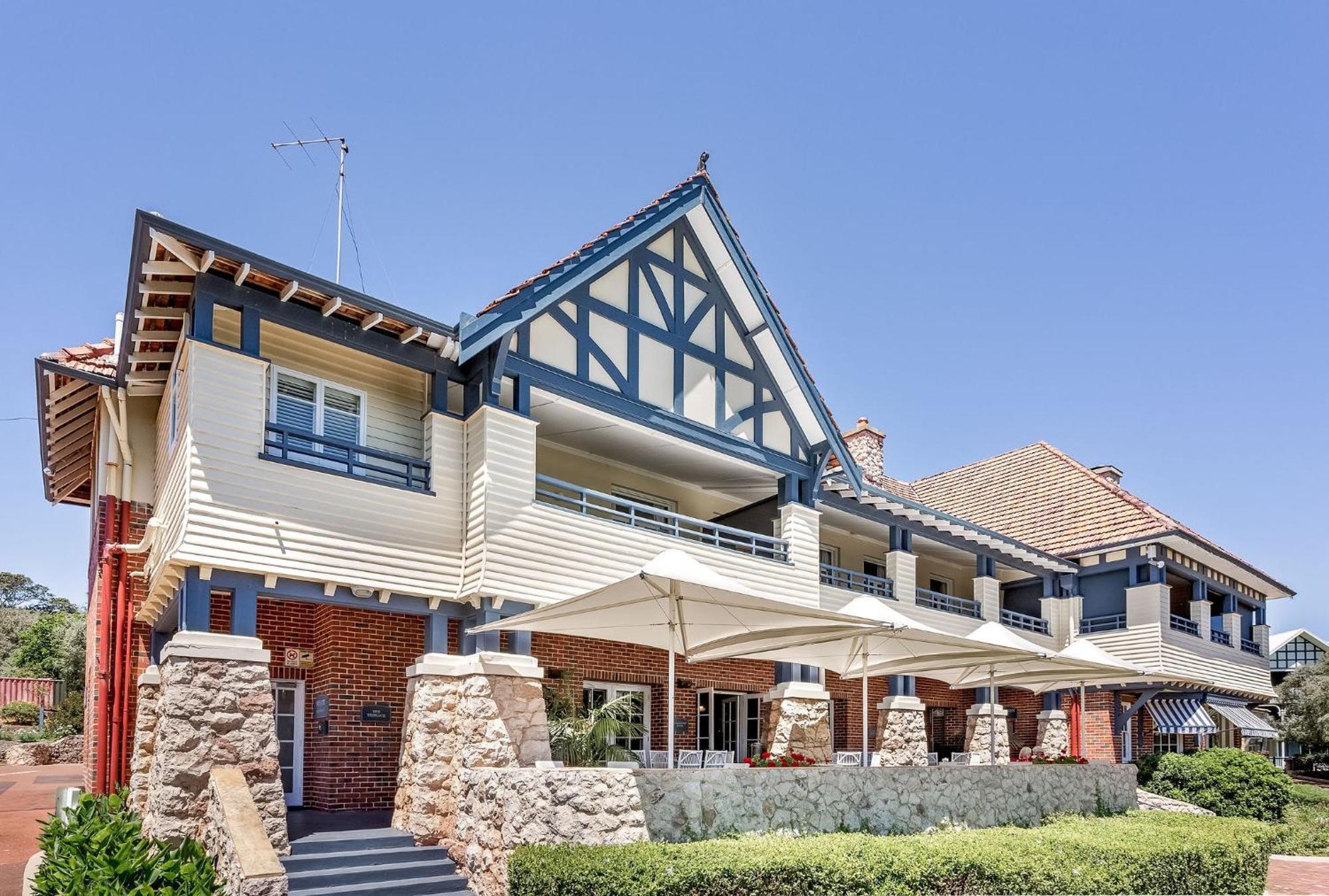 Caves House Hotel & Apartments Йоллінгап Екстер'єр фото