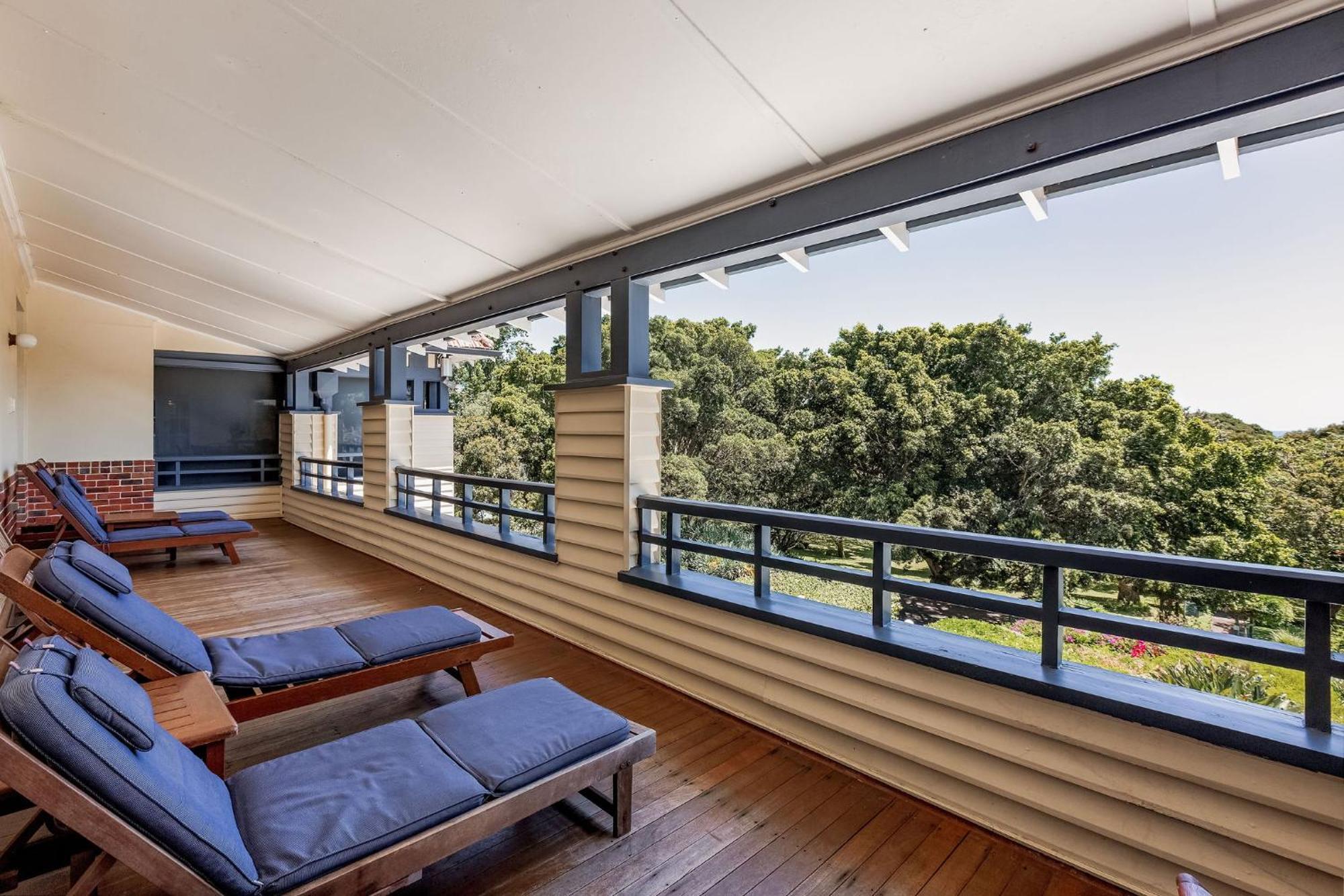 Caves House Hotel & Apartments Йоллінгап Екстер'єр фото